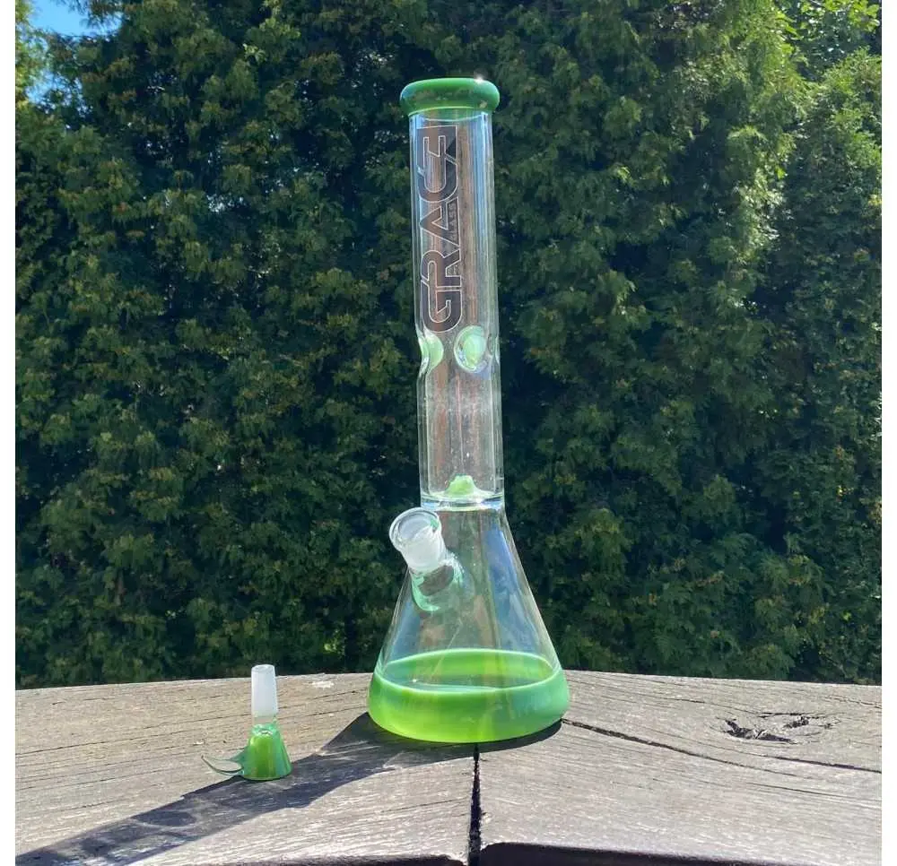 Bongo Szklane Grace Glass Limited Edition Beaker Green 37 cm + cybuch - OUTLET