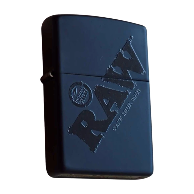 zapalniczka-benzynowa-zippo-raw-black-czarne-logo-ZIP-109-1812