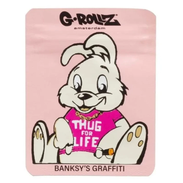 torebka-schowek-banksy-thug-4-life-65x85mm-1szt-DH-596-3151
