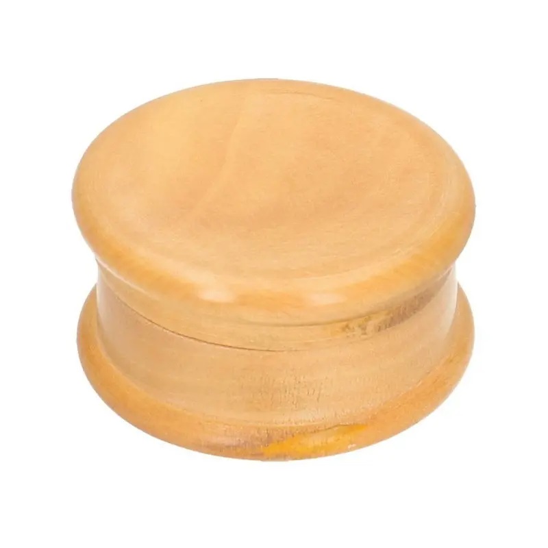 Dwuczęściowy młynek drewniany o średnicy 4 cm – klasyczny design z naturalnego jasnego drewna, idealny do mielenia suszu, młynki drewniane 