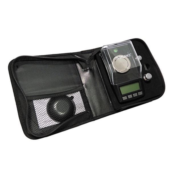 Zdjęcie przedstawia produkt Waga elektroniczna CT-250 250 g x 0,001 g.